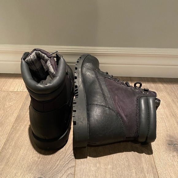 Brand new London Fog Shoes - Picture 3 of 8